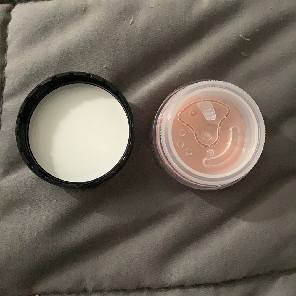 BareMinerals - Picture 3 of 4